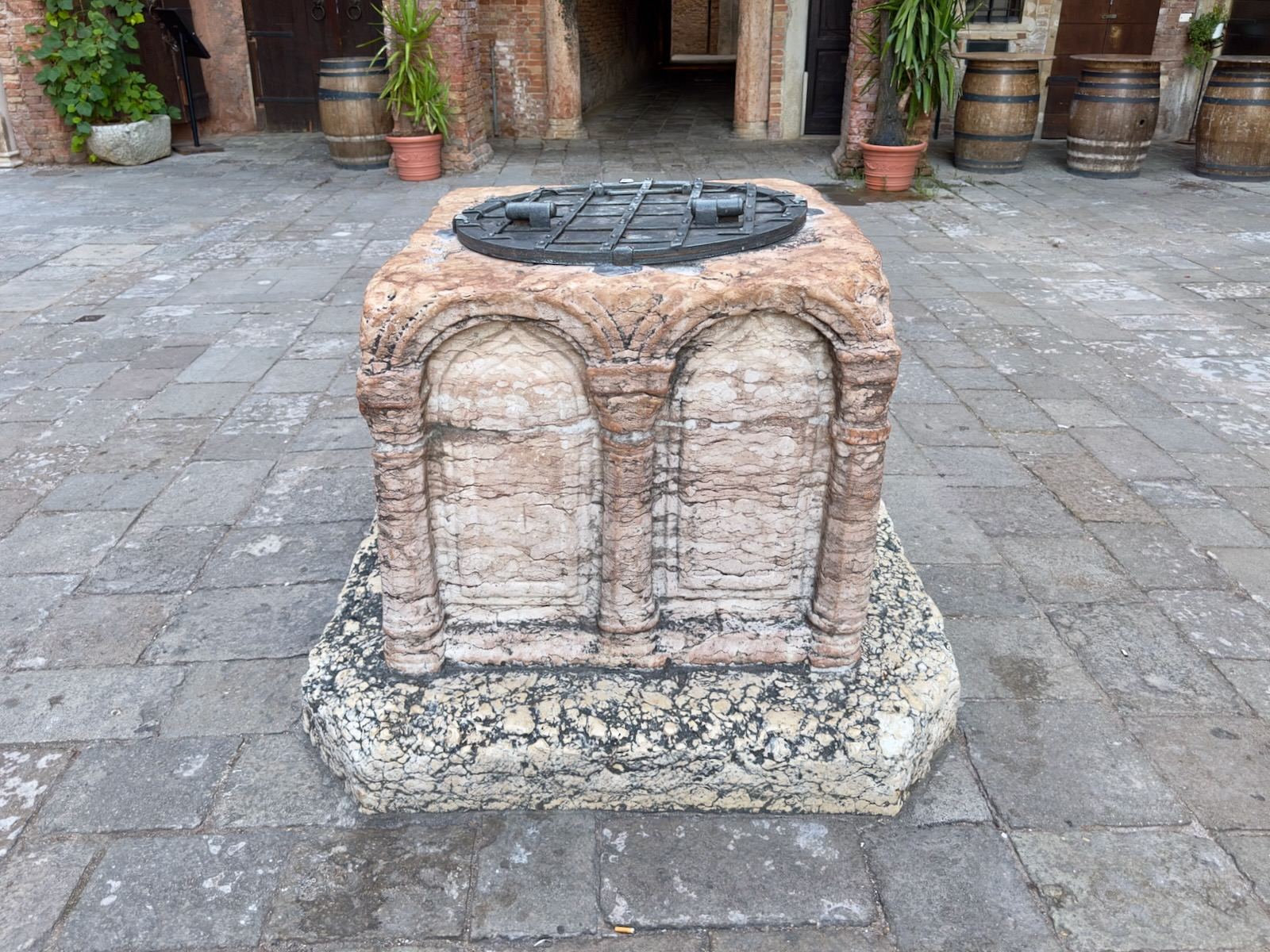 IL DUECENTO: VENEZIA CASALINGA